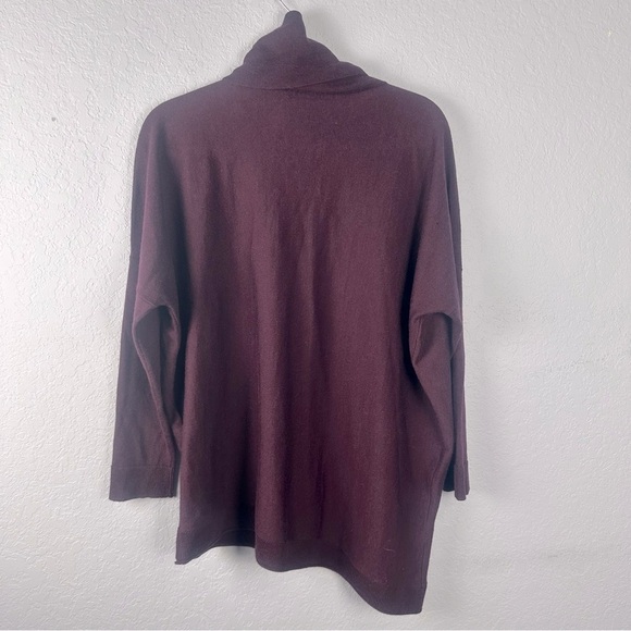 Eileen Fisher Italian Merino Wool Asymmetrical Turtleneck Sweater Size Medium - Picture 5 of 5